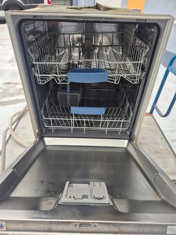 Predám umývačku riadu Bosh - 2