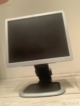 Monitor HP - 2