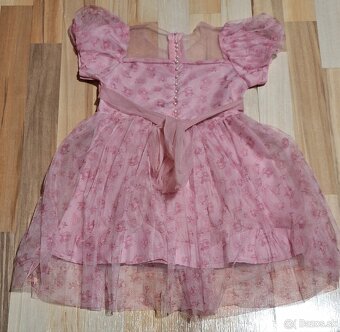 Spoločnosť šaty veľ. 100 - 2