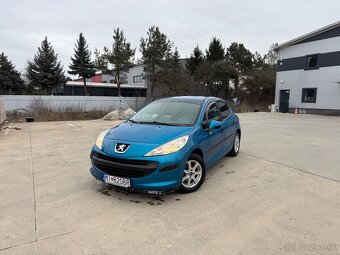 Peugeot 207 1.4 benzín , 66 000km - 2