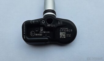 Aston Martin Lexus Toyota TPMS
- 2