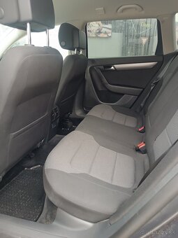 Volkswagen Passat 2.0 TDI B7 - 2