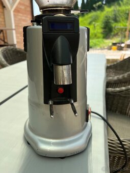 Mlynček na kávu - 2