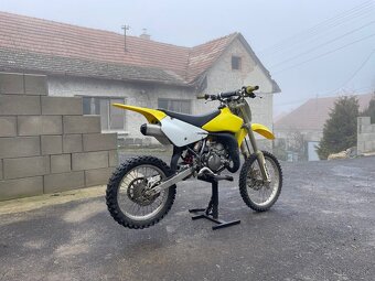 Suzuki RM 85 - 2