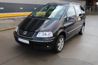 Volkswagen Sharan 1.9 TDI 4Motion 7-miestne - 2