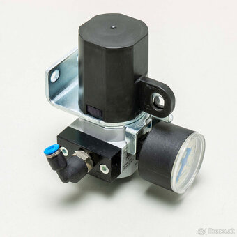 Regulátor tlaku Festo LR-1/4-D-7-I-MINI 0.5 bar-7 bar - 2