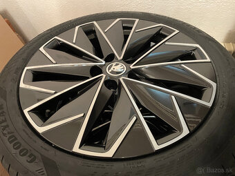 NOVÁ SADA ŠKODA SUPERB 3 PROPUS 235/45/18 94W SEAL - 2