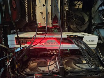 AMD Radeon RX 7800 XT SAPPHIRE PURE GAMING OC 16GB - 2