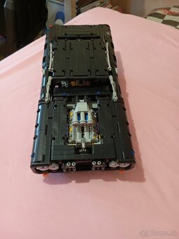 Lego technics Dodge Challenger - 2