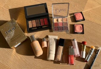 Sada makeupu Dior, nyx,atď. - 2