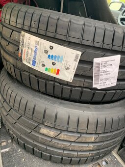Hankook 225/40 r18 - 2