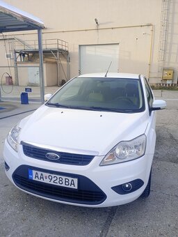 Ford Focus 2.0 benzín + LPG - 2