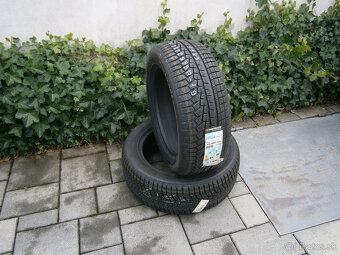 Predám 2x zimné nové pneu Hankook 225/55 R17 97HXL - 2