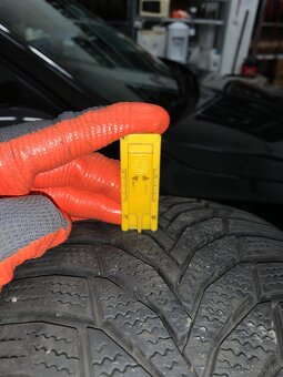 Zimné pneu NEXEN Winguard Sport2 215/55/R17 - 2