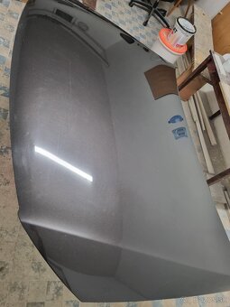 Predná kapota bez hrdze passat B6 3C farba LC8Z - 2