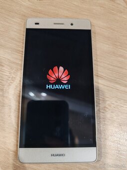 Predám Huawei P8lite - 2
