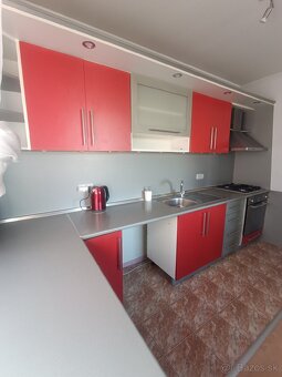 Kuchynská linka - 2