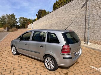 Predam.opel zafira 1.9dci 2008 - 2