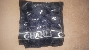 Predam Chanel satku - 2