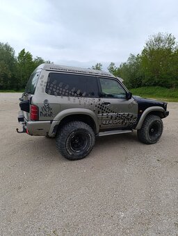 Predám Nissan patrol y61 - 2