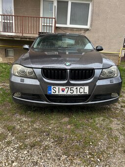 BMW e90 325i - 2