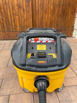 PRIEMYSELNÝ VYSÁVAČ DeWALT 901L Type 12 - 2