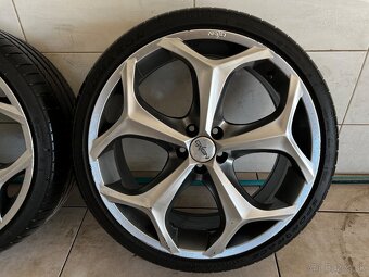 5x100 r19 Oxigin 225/35r19 - 2