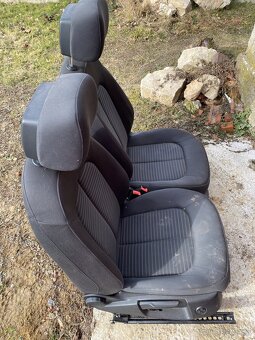 Sedadlá Audi - 2