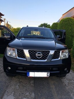 Nissan Pathfinder Diesel - 2