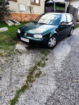 Golf 4 - 2