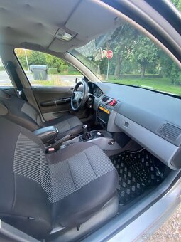 Predám škoda fabia combi - 2