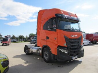 IVECO AS440ST/P LNG - 2