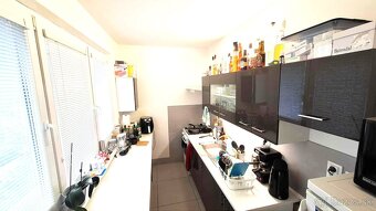 EXKLUZÍVNY PREDAJ-Prerobený 3 izb.byt s loggiou v KN - 2