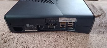 Xbox360 slim - 2