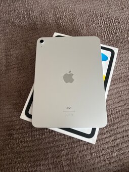Apple iPad 10.9 (2022) 256GB Wi-Fi Silver. Ako novy. - 2