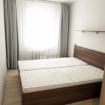 3i byt, Terasa pražského typu. - 2