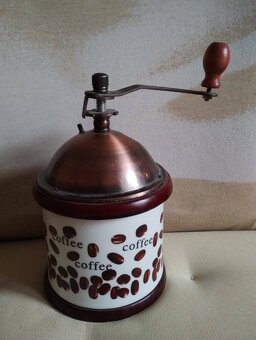 Mlyncek na kavu - 2