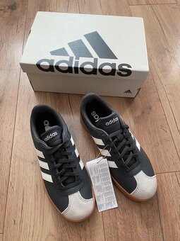 Damske tenisky Adidas - 2