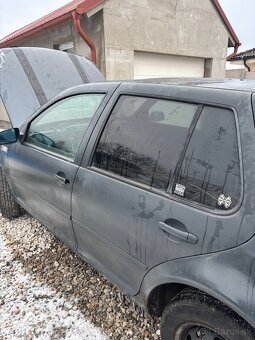 Dvere komplet golf 4 - 2