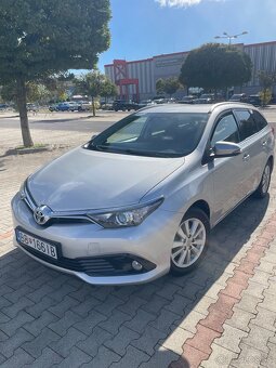 Toyota auris 1.2 turbo - 2