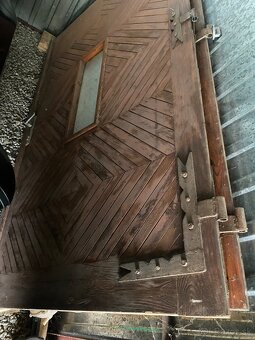 Garažová brána. - 2