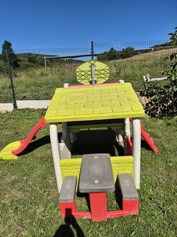 Zahradny domcek smoby - 2