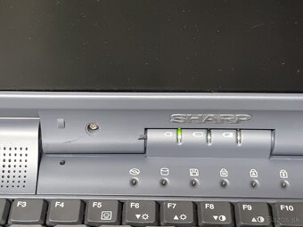 # SHARP PC-9080 starý laptop/notebook - 2