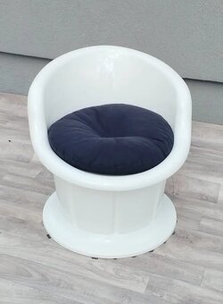 Kreslo Popptorp . - 2