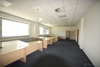 Kancelárske priestory - 85 m2 - v centre pri Auparku - 2