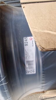 Nove ocelove disky 61/2Jx15 (70% zlava) - 2