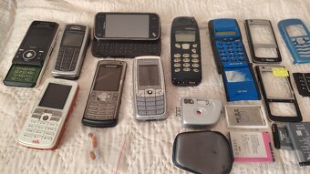 Predám staršie mobilné telefóny - 2