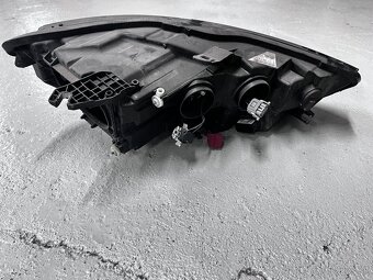4G0.941.005 C ; lavy predny svetlomet audi A6 C7 2013r. - 2