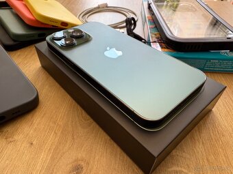 iPhone 13 Pro 128GB Alpine Green - 2