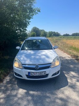 Opel Astra - 2